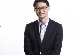 娱乐吃瓜酱罗翔老师,娱乐吃瓜界的法律守护神